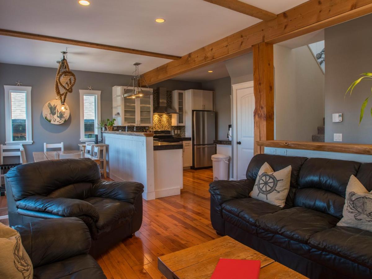 Surfs Inn Rainforest Cottages Ucluelet Eksteriør bilde